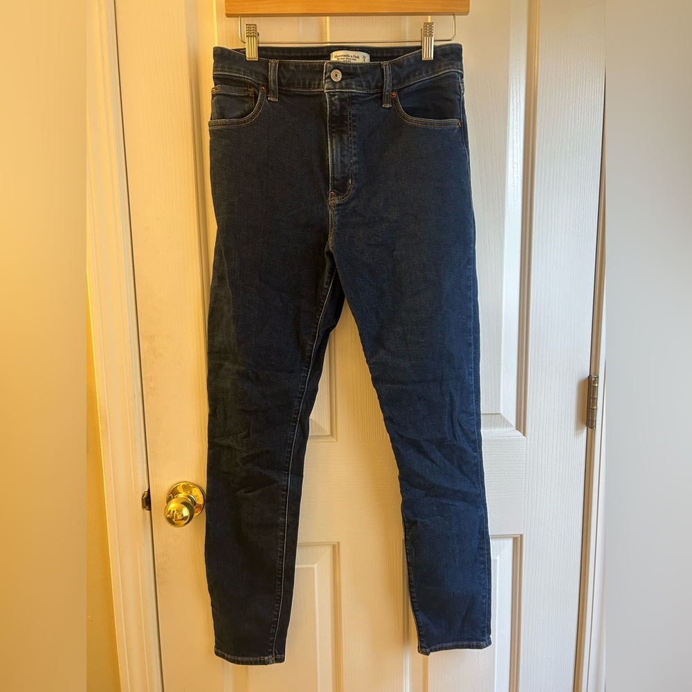 Abercrombie & Fitch The Super Skinny Ankle High Rise in Dark Rinse Dark Blue 29 - Picture 2 of 6